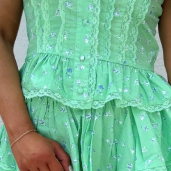 KEY LIME TIERED FLORAL DRESS! EXCELLENT QUALITY!!! NWT!! S - Picture 6 of 7
